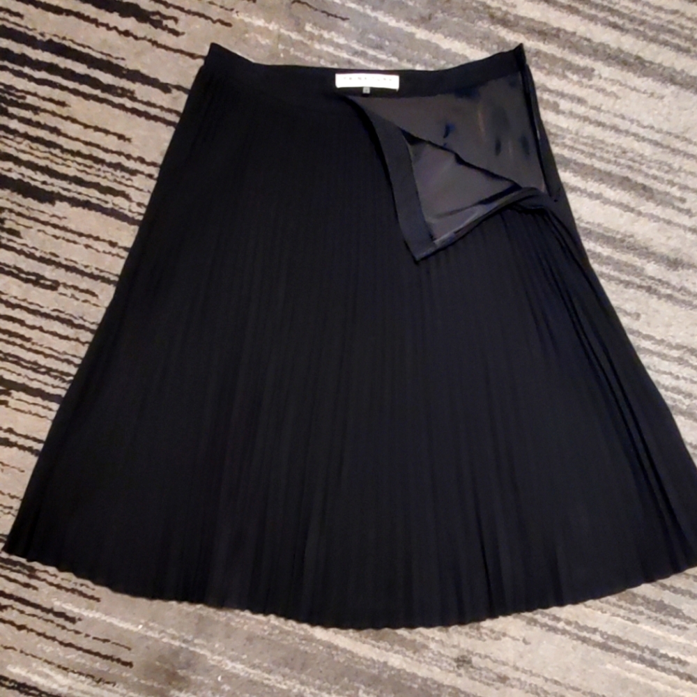 Trina Turk Black A-Line Skirt
